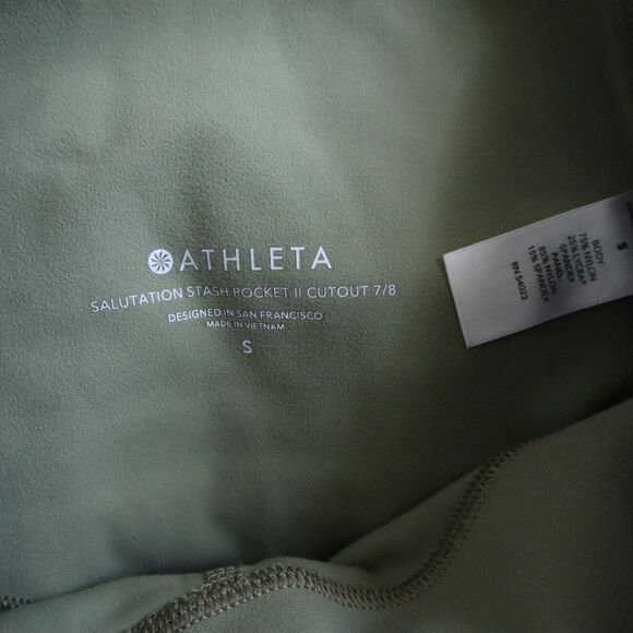 Athleta Sage Green Salutation Stash Pocket II Cutout 7/8 Leggings Size Small - Picture 4 of 4